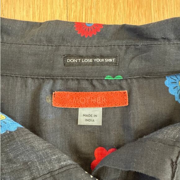 Mother Curved Hem Blouse The Breeze Top Size M Black Multicolor - Picture 3 of 6